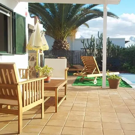 וילה Playa Blanca Sleeps 6 Pool Wifi T691312