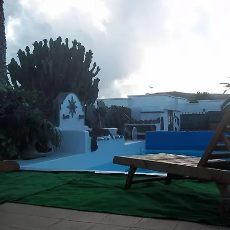 Playa Blanca Sleeps 6 Pool Wifi T691312 פלאיה בלנקה