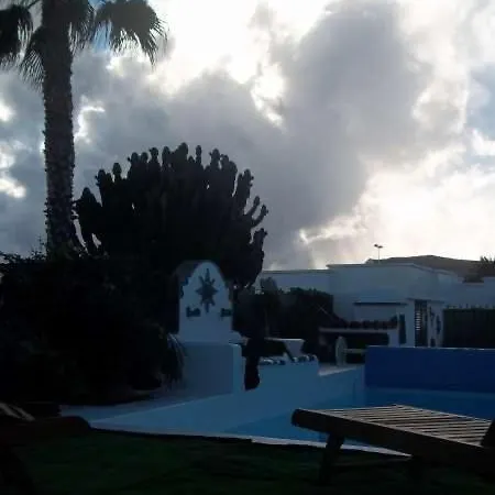 וילה Playa Blanca Sleeps 6 Pool Wifi T691312