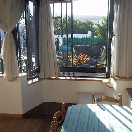 Playa Blanca Sleeps 6 Pool Wifi T691312 * Playa Blanca (Lanzarote)