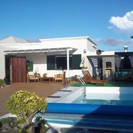 Playa Blanca Sleeps 6 Pool Wifi T691312 * Playa Blanca (Lanzarote)